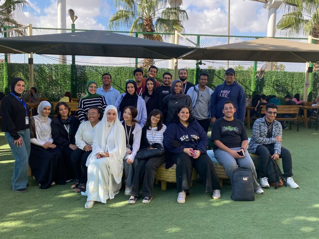 “Around the World” Seminar – Reading Club